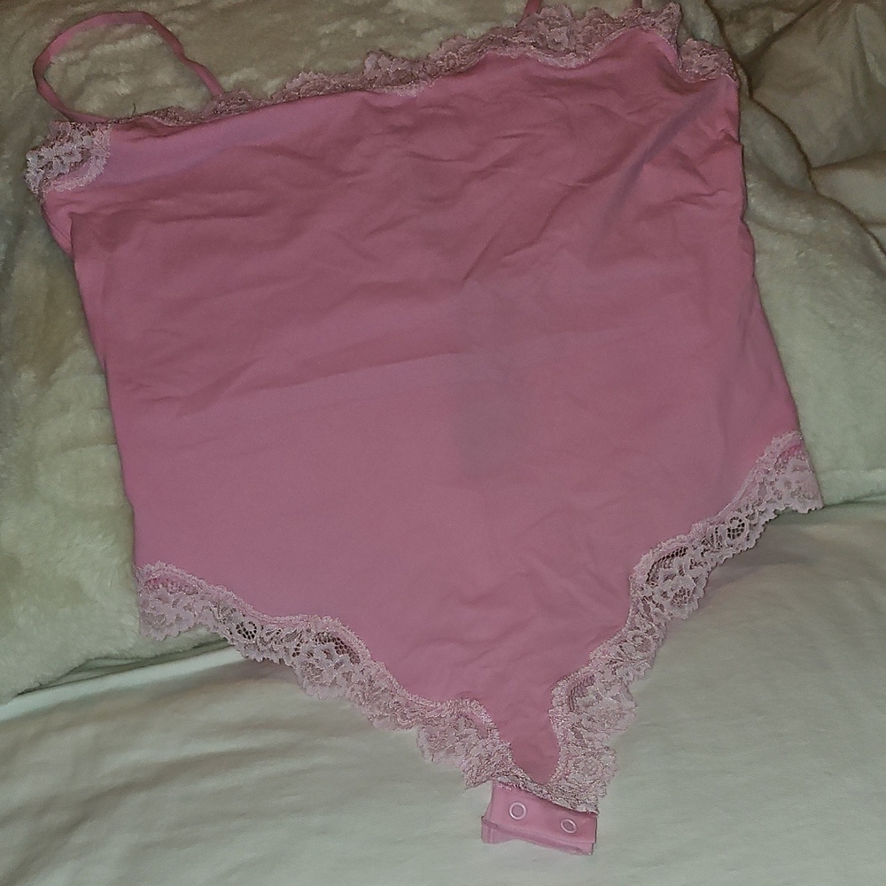 SKIMS Pink Lace Trim Chemise NEW L One Piece